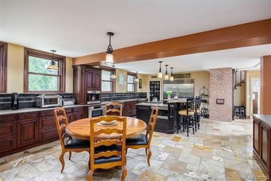 Built in 1927 during Detroit's Golden Age, 189 Cloverly reflects - photo 20