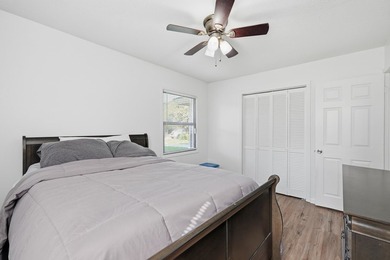 Who says you can't have it all? This 3-bedroom, 2-bath charmer - photo 23