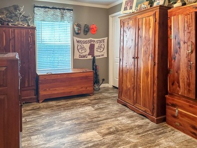 Well-maintained 3 bedroom, 2 bath mobile home on 74 acres. The - photo 25
