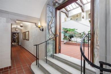 Built in 1927 during Detroit's Golden Age, 189 Cloverly reflects - photo 28