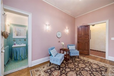 Built in 1927 during Detroit's Golden Age, 189 Cloverly reflects - photo 30