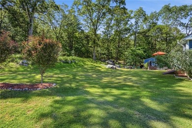 Welcome home to this beautifully renovated ranch, perfectly - photo 31