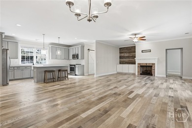 Welcome to this charming single-level Craftsman cottage in the - photo 17