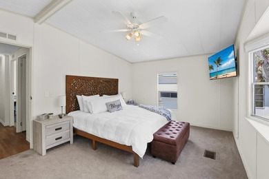 Fully Furnished. INCLUDES GOLF CART! Large Lanai for Outdoor - photo 17