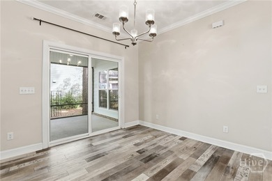 Welcome to this charming single-level Craftsman cottage in the - photo 19