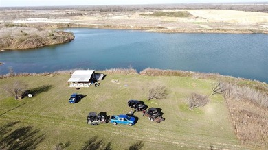 (private lake, pond, creek) Acreage For Sale in Kosse Texas