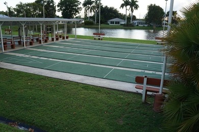Fully Furnished. INCLUDES GOLF CART! Large Lanai for Outdoor - photo 32