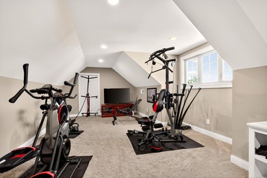 Beautiful and spacious 4-bedroom, 4-bath, custom built home - photo 45