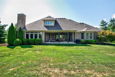 Beautiful and spacious 4-bedroom, 4-bath, custom built home - photo 52
