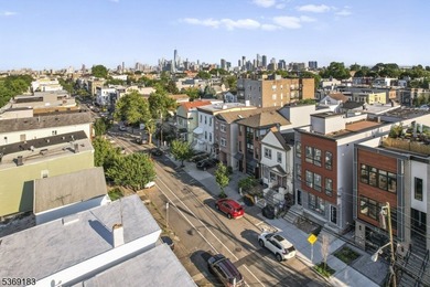 Welcome to a remarkable opportunity in the coveted Jersey City - photo 7
