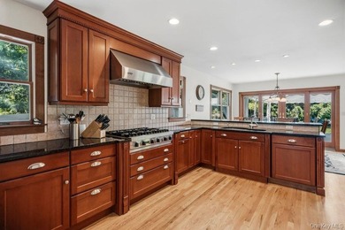 Welcome to this exceptional custom residence, completely rebuilt - photo 15