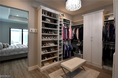 Exceptional custom craftsmanship and thoughtful design define - photo 19