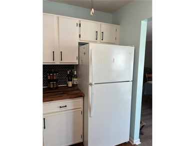 A great Town Home at a Great Price! 2 beds, 2 1/2 baths. Lower - photo 19