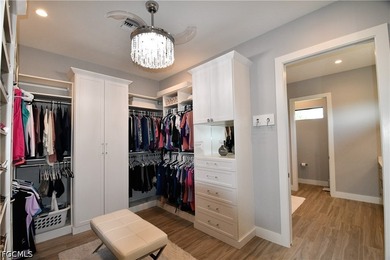Exceptional custom craftsmanship and thoughtful design define - photo 20