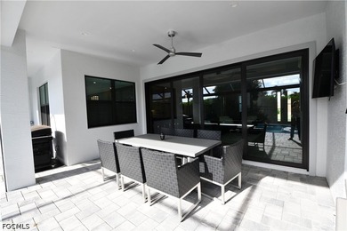 Exceptional custom craftsmanship and thoughtful design define - photo 27