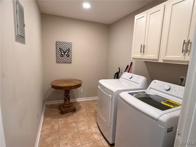Price improved! Brand new architectural roof with warranty! - photo 10