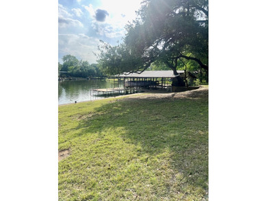 Lake LBJ Lot For Sale in Kingsland Texas