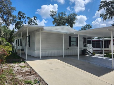 55+/91/3BD2BA/1352SQ/NEW AC/HANDICAP RAMP/SPLIT PLAN/SCREENED - photo 3