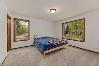Three Lakes Chain - Turnkey Cabin - Newer Construction - Don't - photo 11