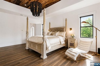 Welcome to Knightsbridge Estate. Set behind a gated entrance in - photo 13