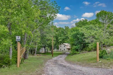 Exceptional Moss Lake retreat offering highly sought-after - photo 17