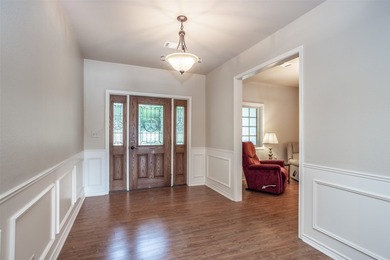 Exceptional Moss Lake retreat offering highly sought-after - photo 18