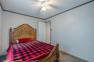 Beautiful 2020 mobile home in great condition located close to - photo 24