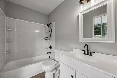Discover your new home! This beautifully remodeled 2-bedroom - photo 26
