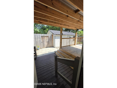 Adorable 3 bedroom Cottage Style Home with Detached Garage in - photo 29