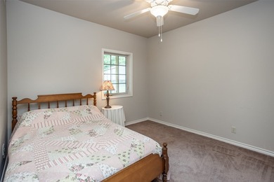 Exceptional Moss Lake retreat offering highly sought-after - photo 29