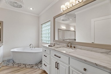 Situated within the gated Pecan Creek community of Horseshoe Bay - photo 33