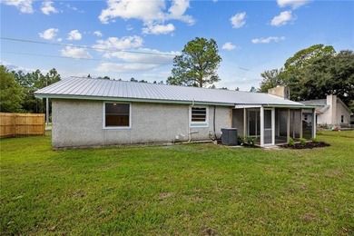 Discover your new home! This beautifully remodeled 2-bedroom - photo 34