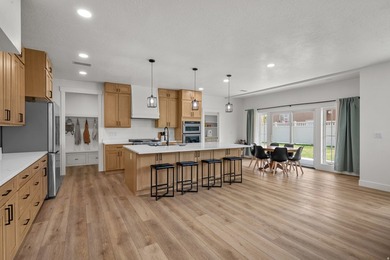 Stunning 2026 Home with Mountain Views! Welcome to 248 N 750 W - photo 4