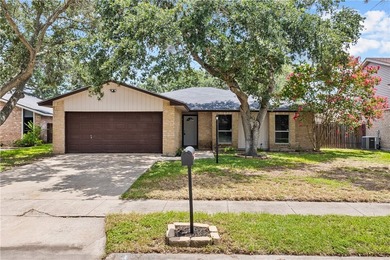 Welcome to this charming Southside home tucked away in an - photo 1
