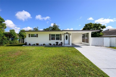 East Lake Tohopekaliga Home Sale Pending in ST Cloud Florida