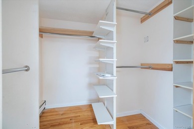 Welcome to this beautifully maintained 4-bedroom, 2-bath - photo 15