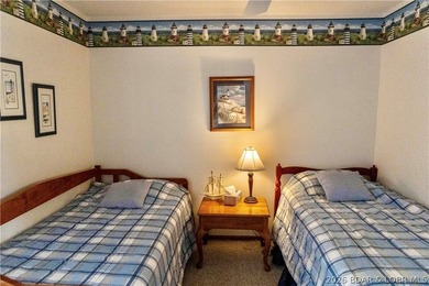 Wake up to stunning views in this charming 2-bedroom, 2-bathroom - photo 18