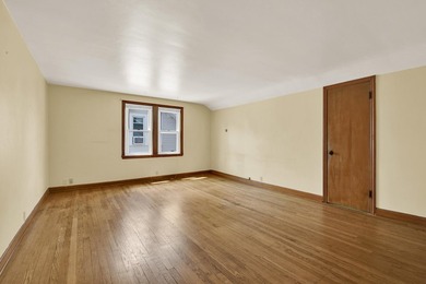 Located in one of Bay View's most desirable neighborhoods, this - photo 18