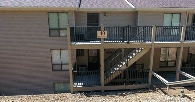 Wake up to stunning views in this charming 2-bedroom, 2-bathroom - photo 23