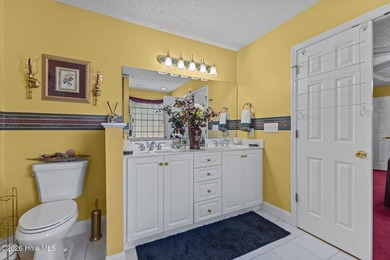 Nestled in the serene and sought-after Berne Glade community - photo 23