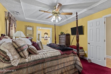 Nestled in the serene and sought-after Berne Glade community - photo 26