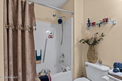 Nestled in the serene and sought-after Berne Glade community - photo 33