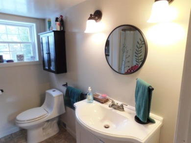 Low tax Alton says total renovation 2009/2010. This home offers - photo 9