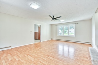 Welcome to 200 Rosecroft! This well-maintained 3-bedroom, 1 - photo 13