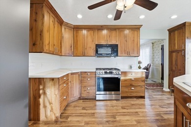 Great property with endless possibilities! Zoned for both - photo 13