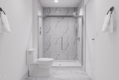Experience elevated urban living at Loft3 in the heart of - photo 14