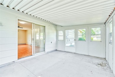 Welcome to 200 Rosecroft! This well-maintained 3-bedroom, 1 - photo 21