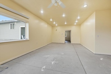 Great property with endless possibilities! Zoned for both - photo 28