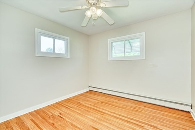 Welcome to 200 Rosecroft! This well-maintained 3-bedroom, 1 - photo 32