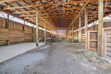 Great property with endless possibilities! Zoned for both - photo 35